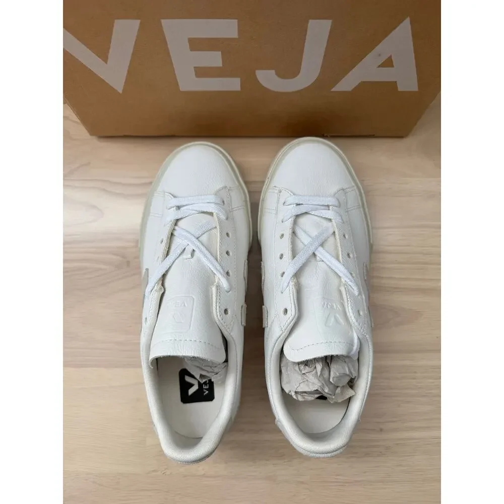 NIB Veja Extra-White Natural Suede Campo Chic Neutral Everyday Sneakers US 5 - Picture 4 of 8